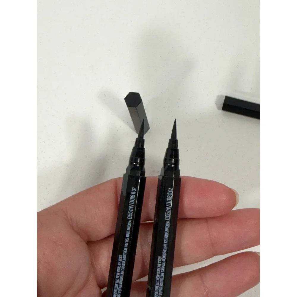 Maybelline Hyper Easy Brush Tip Liquid Eyeliner 800 Pitch Black Lot of 2 NEW
